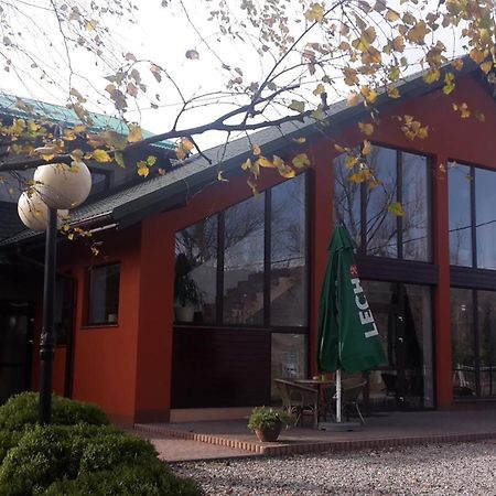 Bed & Breakfast Green Roof Rybarzowice  Εξωτερικό φωτογραφία